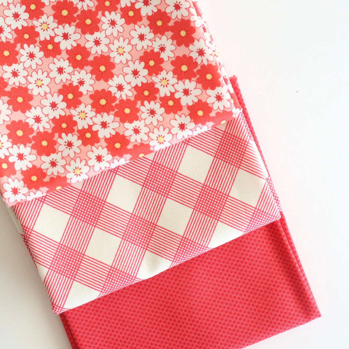 Scrappy Mystery (Red) - 3 Fat Quarter Bundle