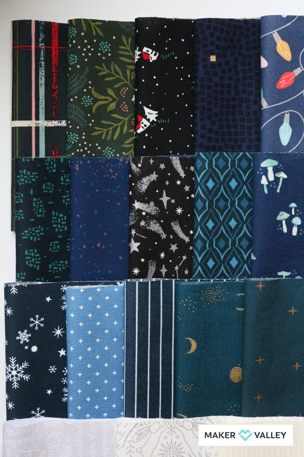 Happy Christmas Quilt Kit - Navy