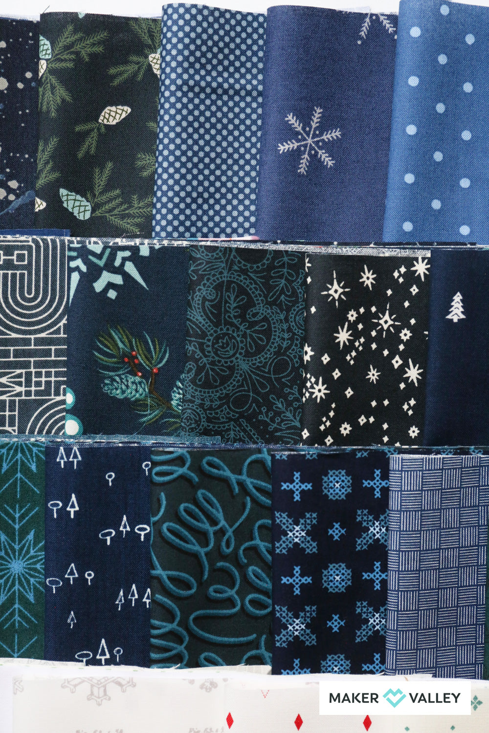 Happy Christmas Quilt Kit - Navy