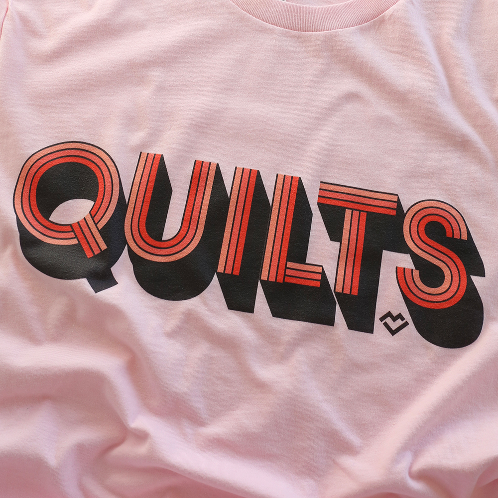 Quilts - T-shirt (Pink)