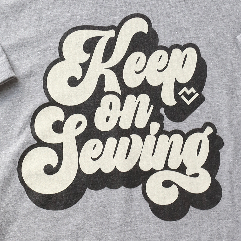 Keep on Sewing - T-shirt (Gray)