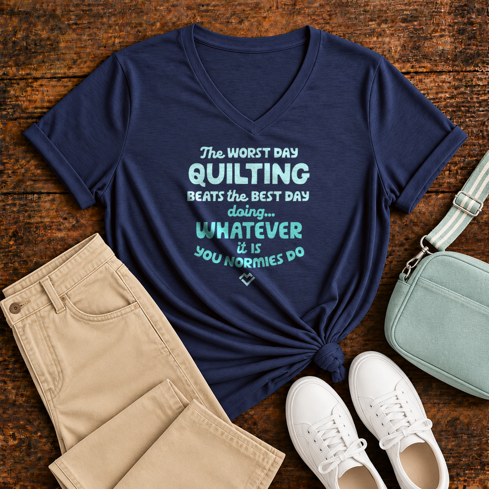 Best Day Quilting - V-neck T-shirt (Navy)