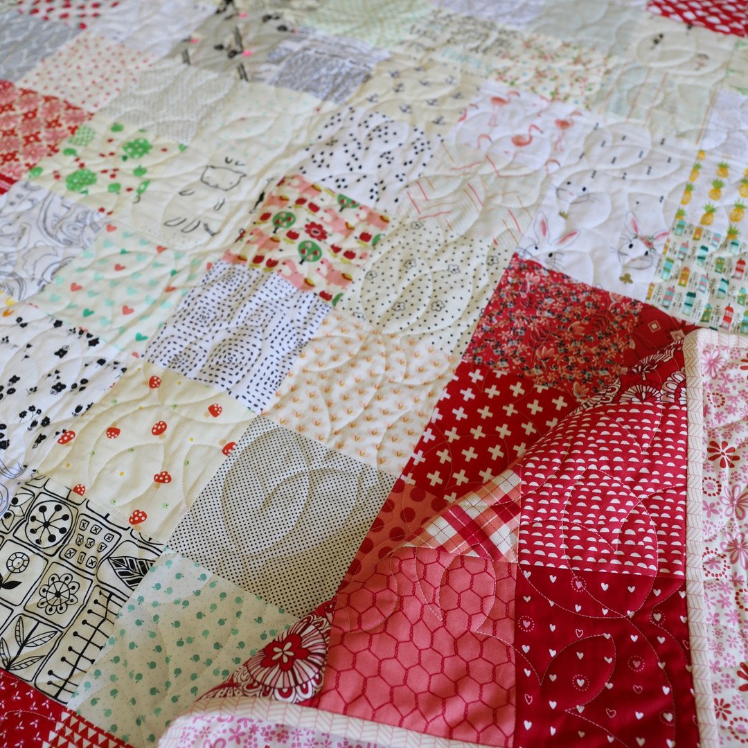 Edelweiss - Switzerland Flag Quilt Pattern - Paper Pattern - Maker Valley