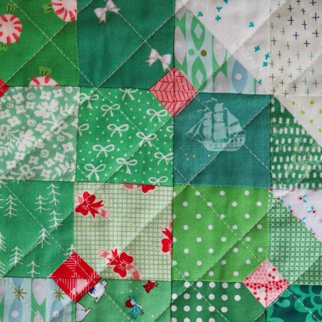 http://makervalleybrand.com/cdn/shop/products/happy-christmas-mini-quilt-maker-valley-2_1024x1024.jpg?v=1582071825