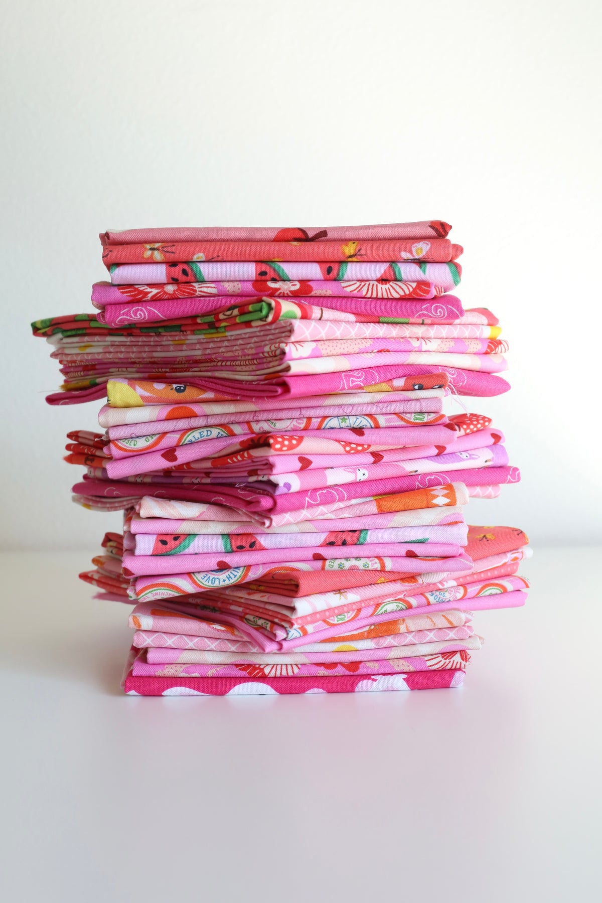 Scrappy Mystery (Pink) - 5 Fat Quarter Bundle