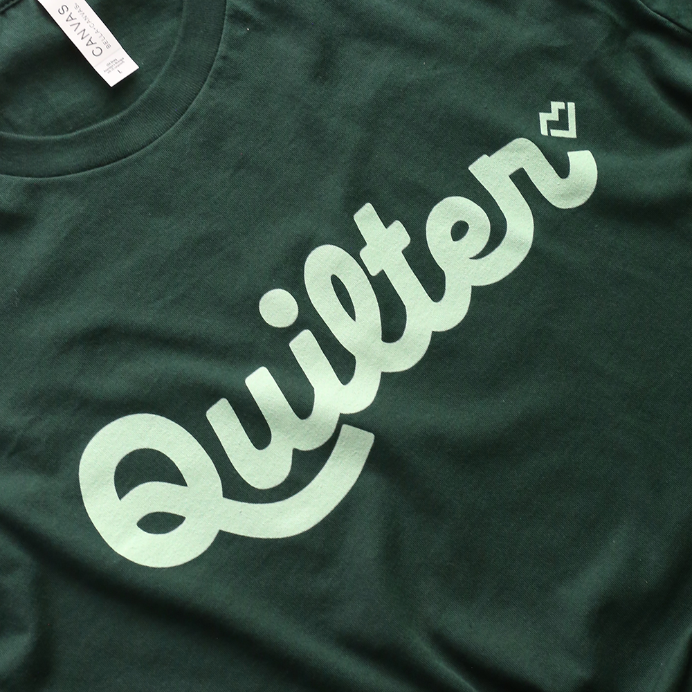 Quilter Script - T-shirt (Forest)