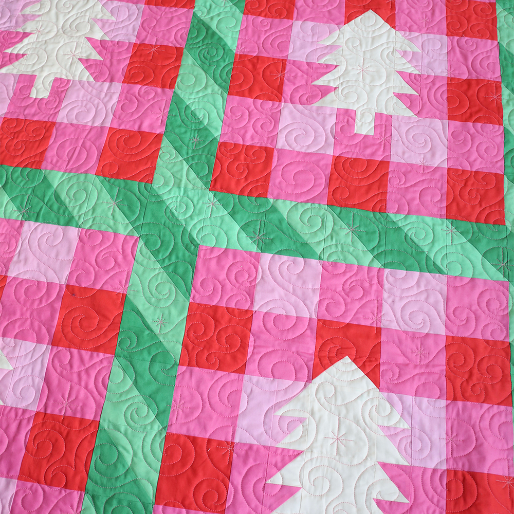 Holly's Christmas Tree Farm - Quilt Kit (Peppermint)