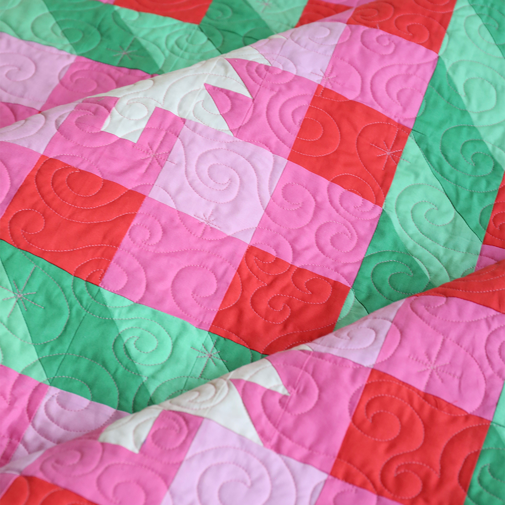 Holly's Christmas Tree Farm - Quilt Kit (Peppermint)