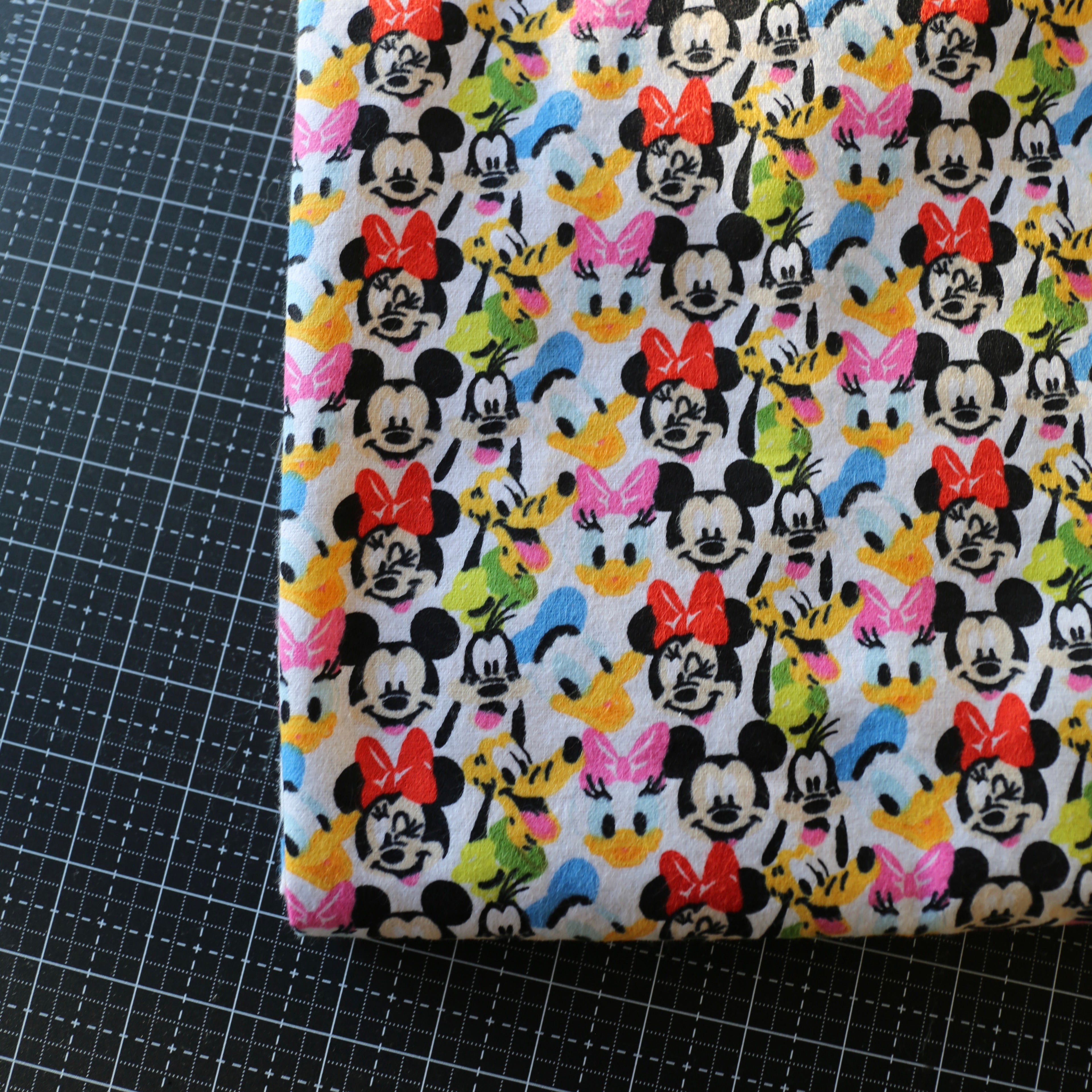 Mickey & Friends - 5 Yards FLANNEL