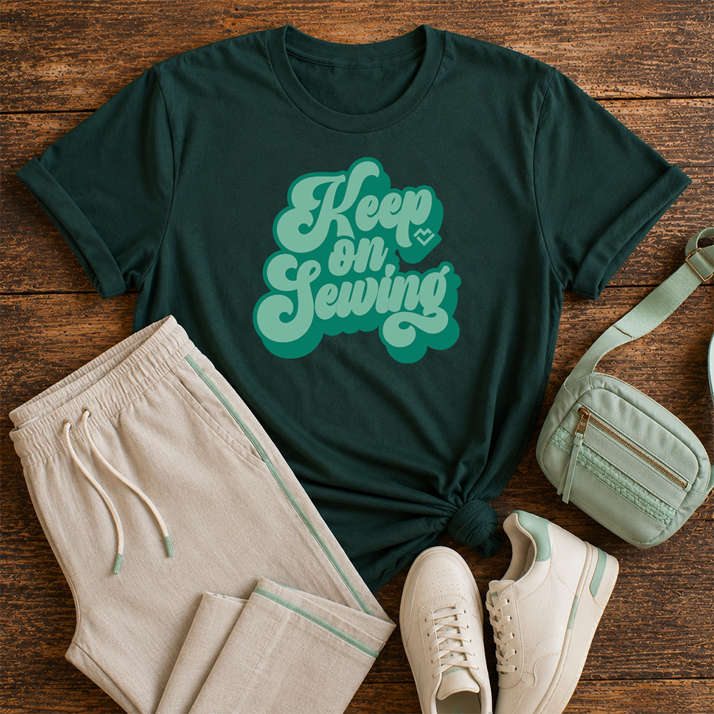 Keep on Sewing - T-shirt (Forest)