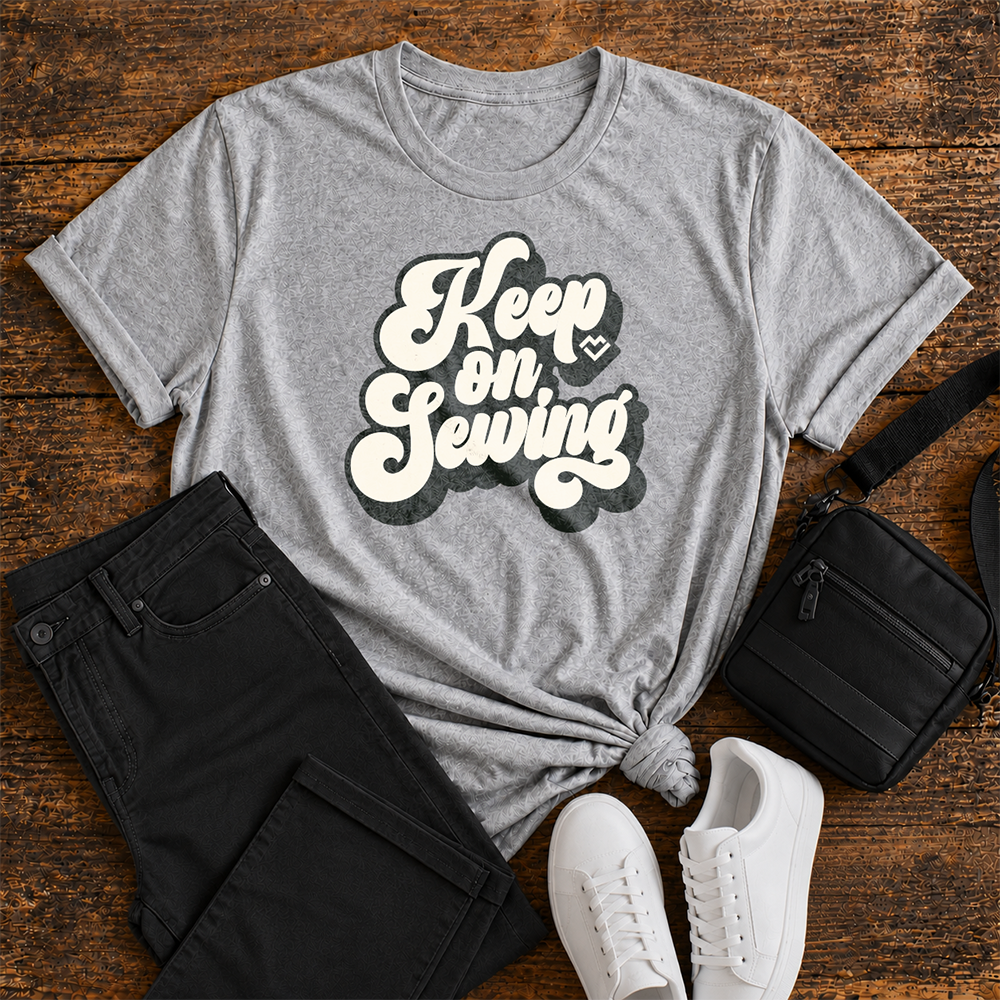 Keep on Sewing - T-shirt (Gray)
