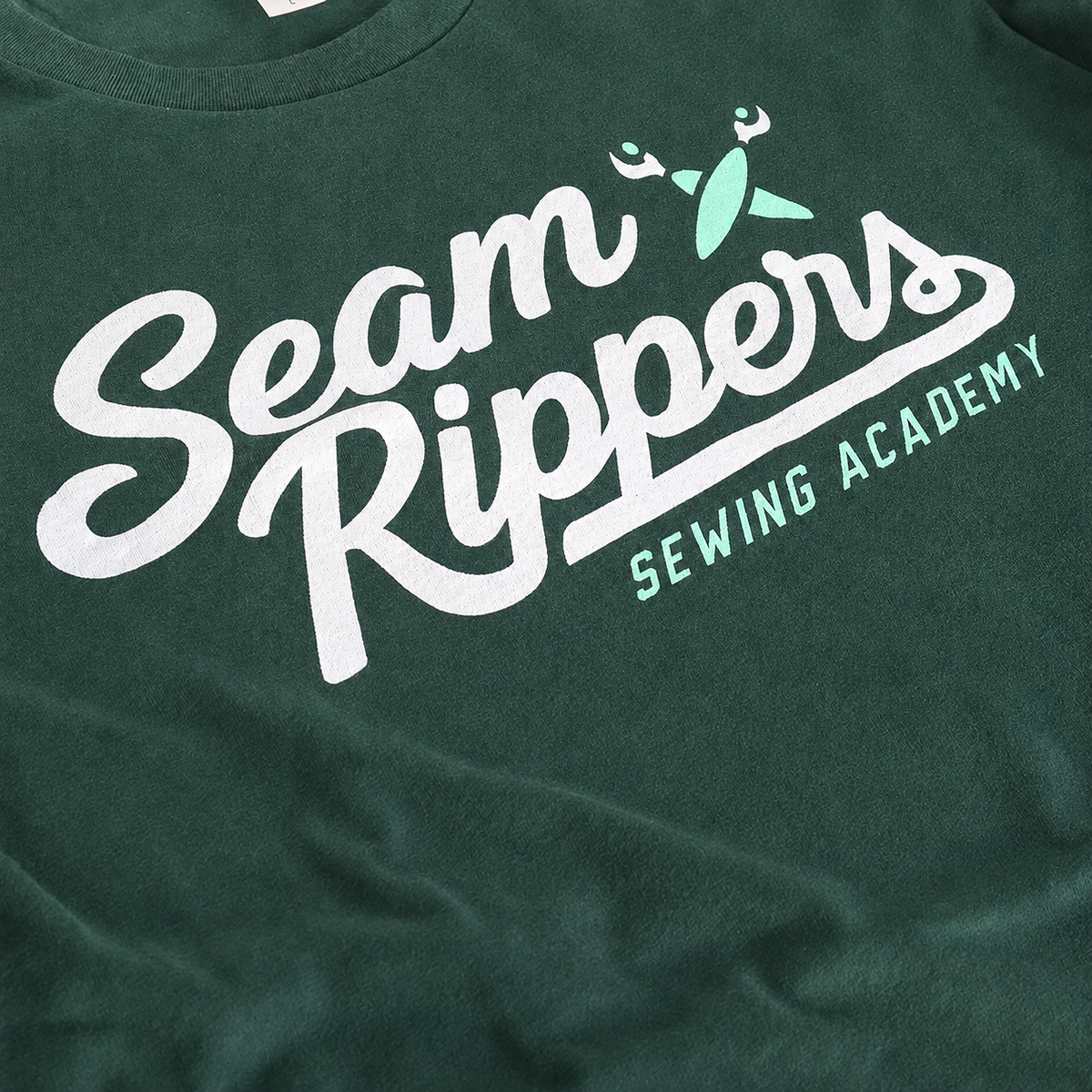 Sewing Academy: Seam Rippers Script - T-shirt (Forest)