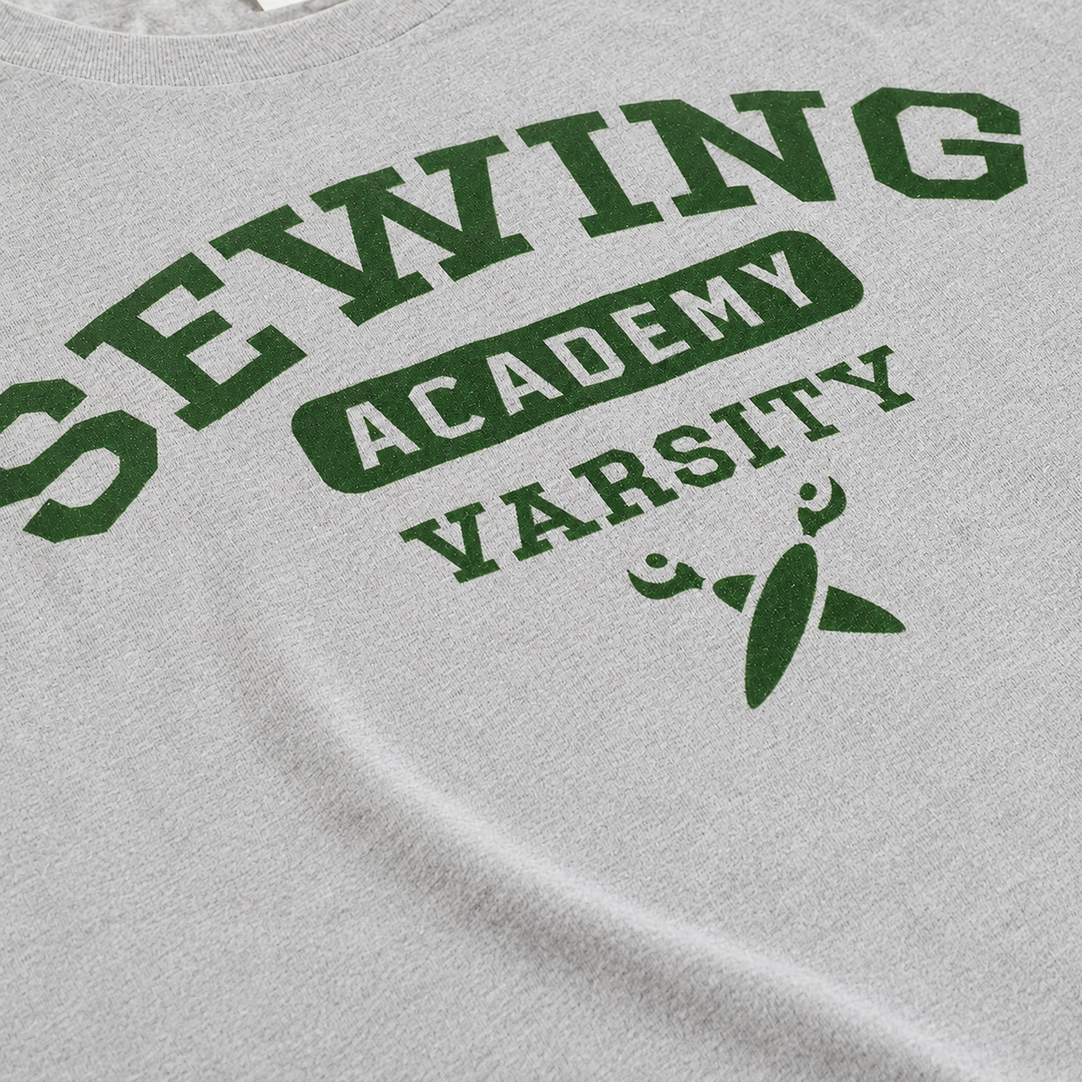 Sewing Academy: Varsity - T-shirt (Gray)