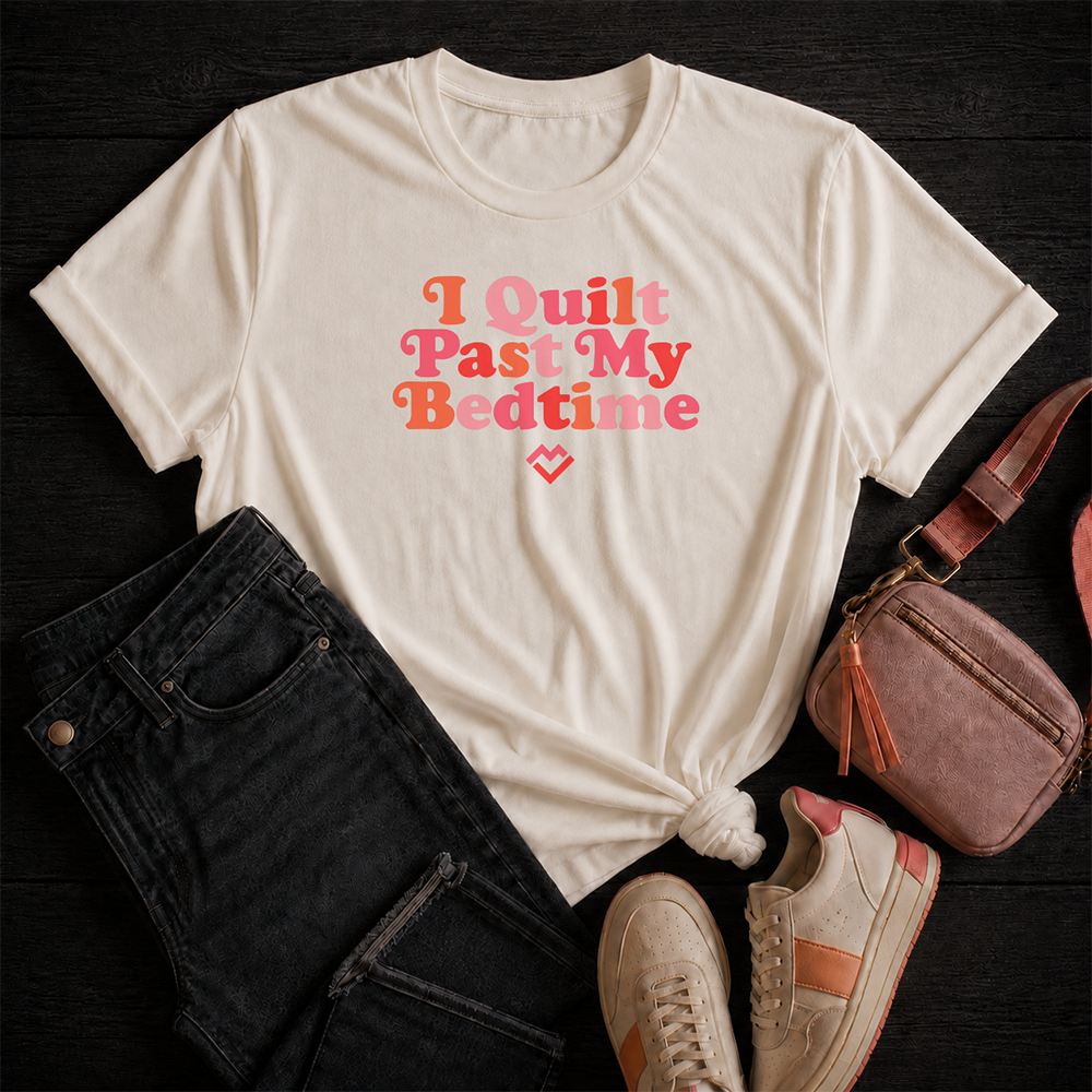 I Quilt Past My Bedtime - T-Shirt (Cream)