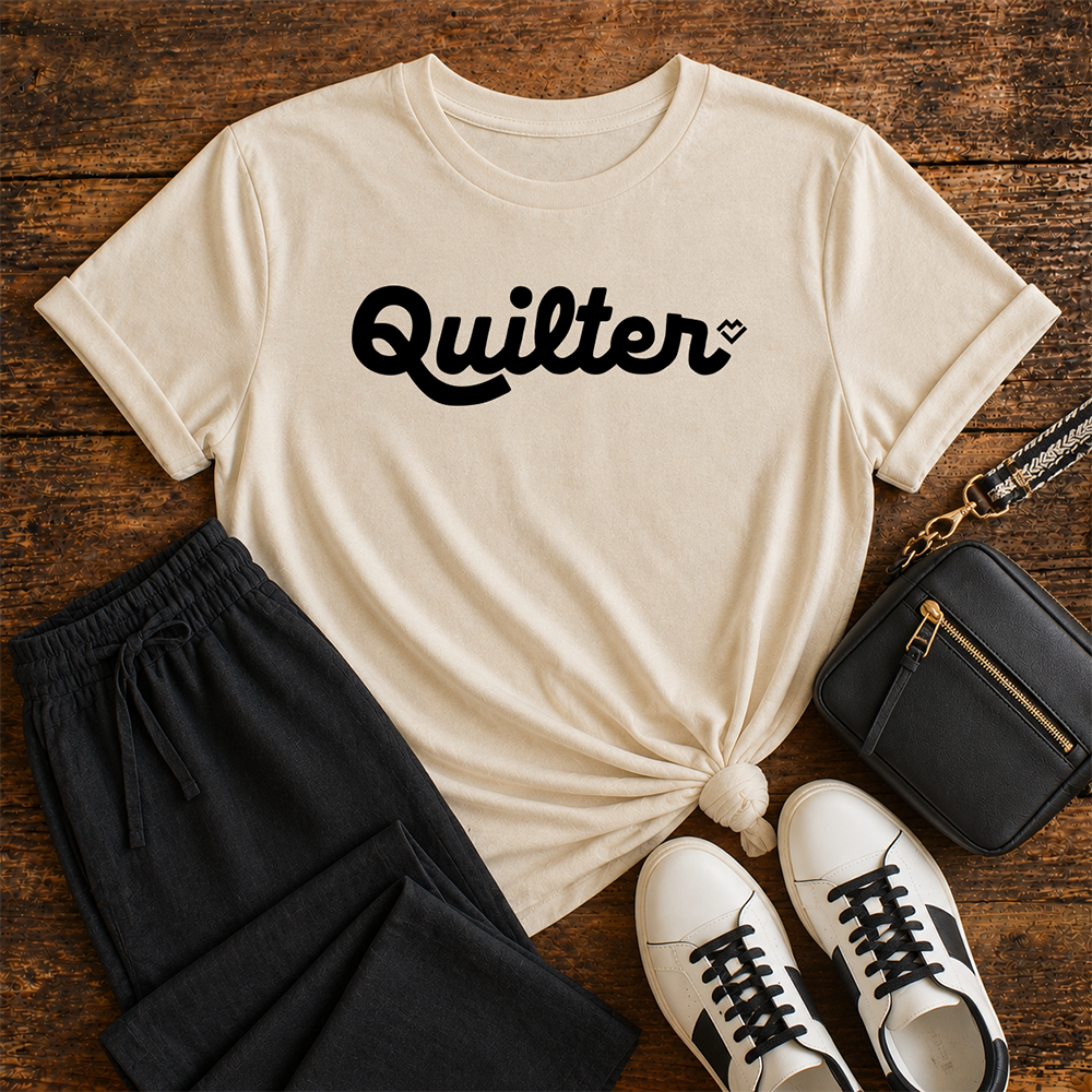 Quilter Script - T-shirt (Cream)