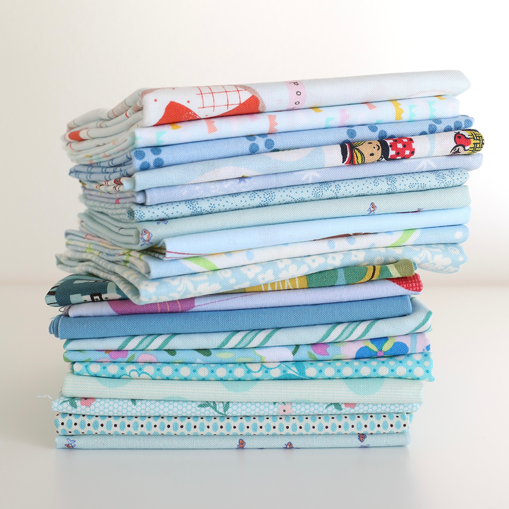Scrappy Mystery (Light Blue) - Fat Quarter Bundle
