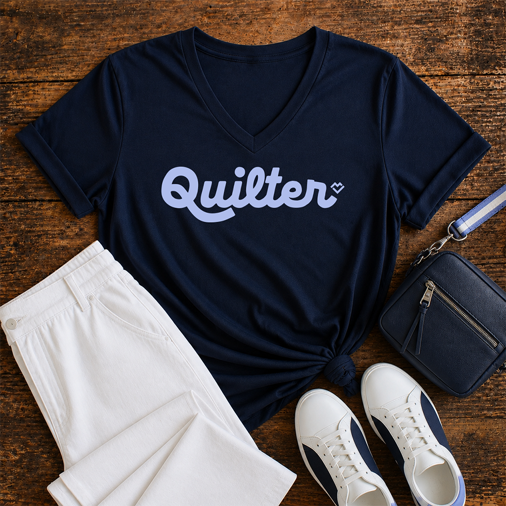 Quilter Script - V-neck T-shirt (Navy)