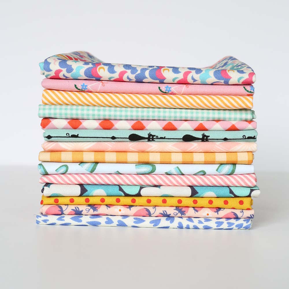
            
                Load image into Gallery viewer, Summer Love - Fat Quarter Bundle
            
        